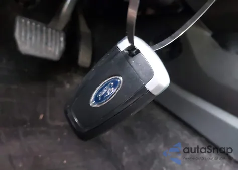 2017 Ford Fusion Hybrid Se z USA, uszkodzony, nr VIN 3FA6P0LUXHR382365